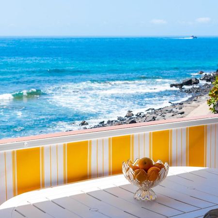 Neptuno Ocean View, Beach Line With Pool Puerto de Santiago  Ngoại thất bức ảnh