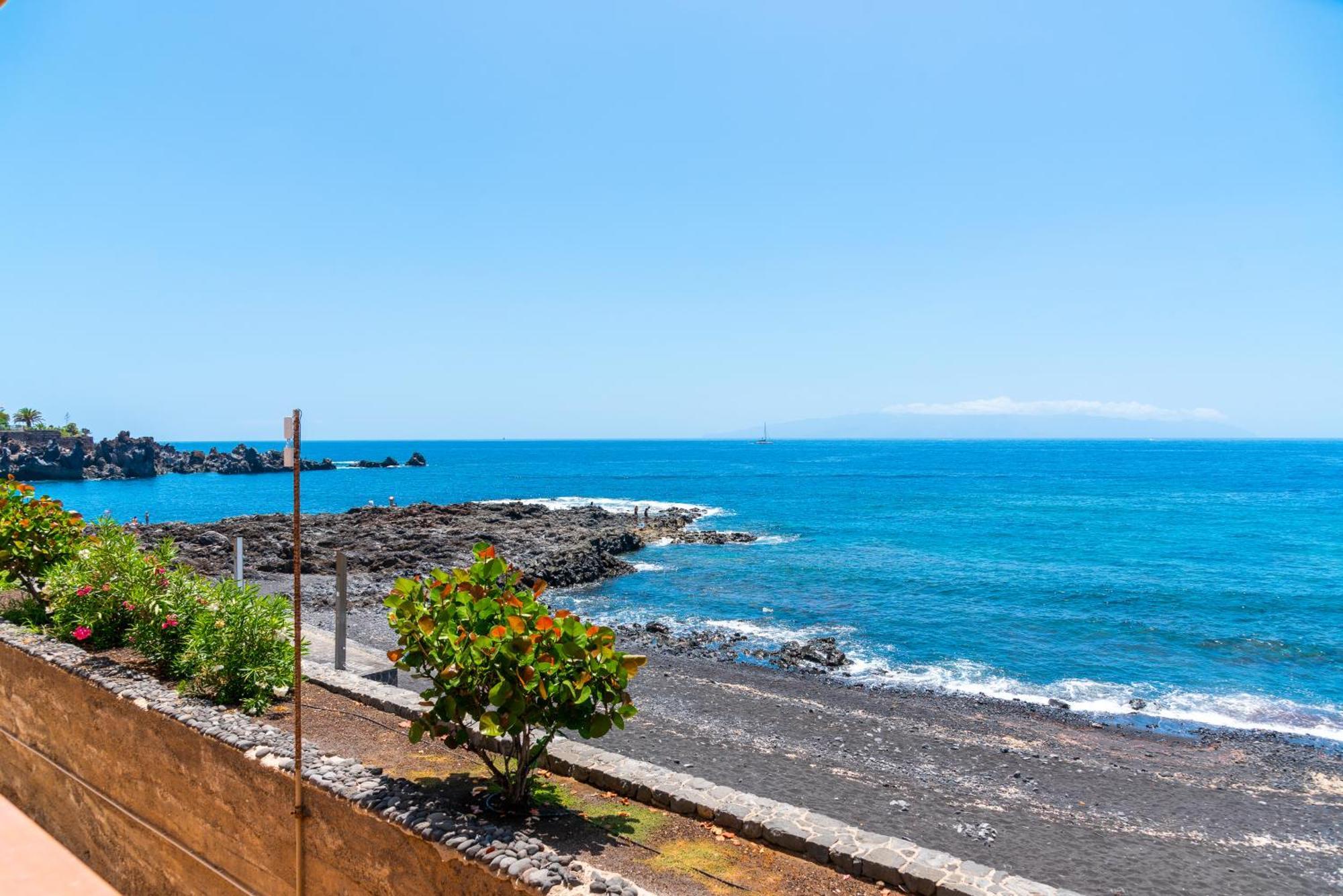 Neptuno Ocean View, Beach Line With Pool Puerto de Santiago  Ngoại thất bức ảnh