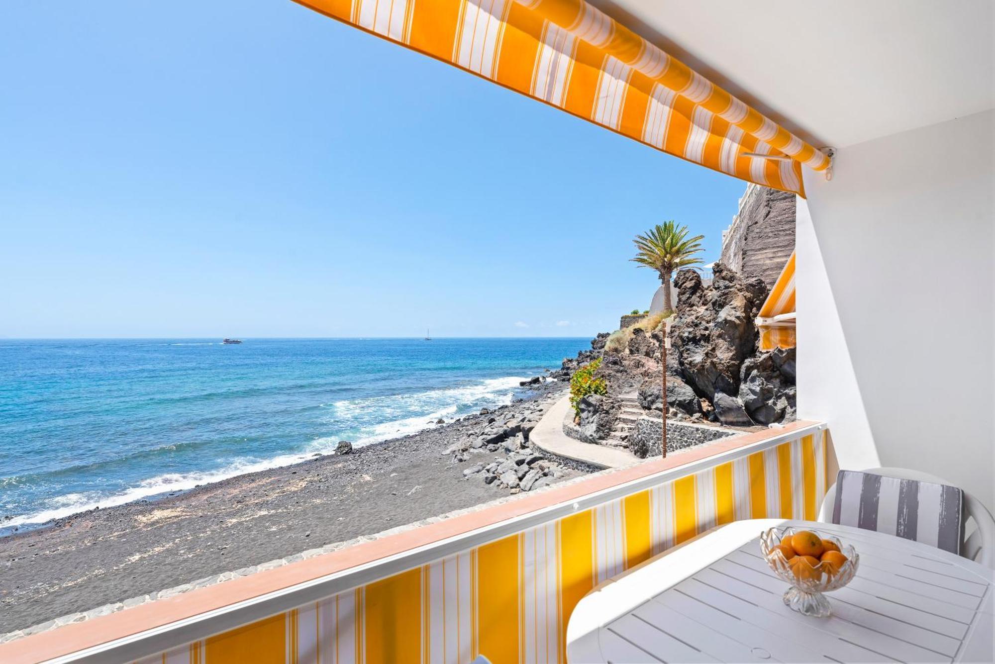 Neptuno Ocean View, Beach Line With Pool Puerto de Santiago  Ngoại thất bức ảnh